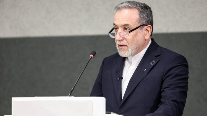 ιράν-καλεί-τις-γειτονικές-χώρες-να-εκδ-564126931