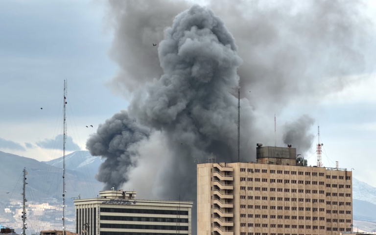 live-hπα-και-ισραήλ-εναντίον-ιράν-διευρύνε-564103837