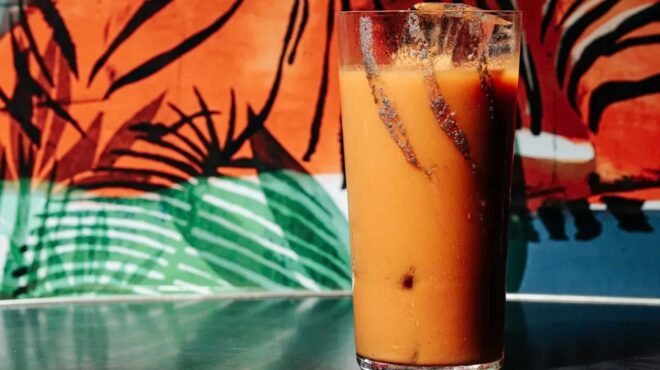 το-αθηναϊκό-μπαρ-θρύλος-που-μπήκε-στο-π-564144520