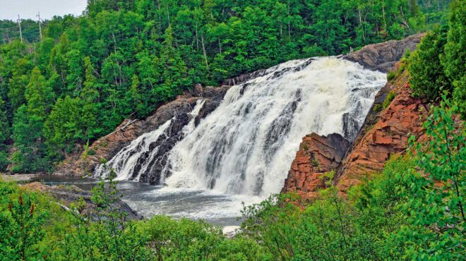 η-κρυφή-ζωή-των-ποταμών-564144556