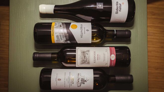 η-επιστροφή-των-ξεχασμένων-λευκών-π-564108001