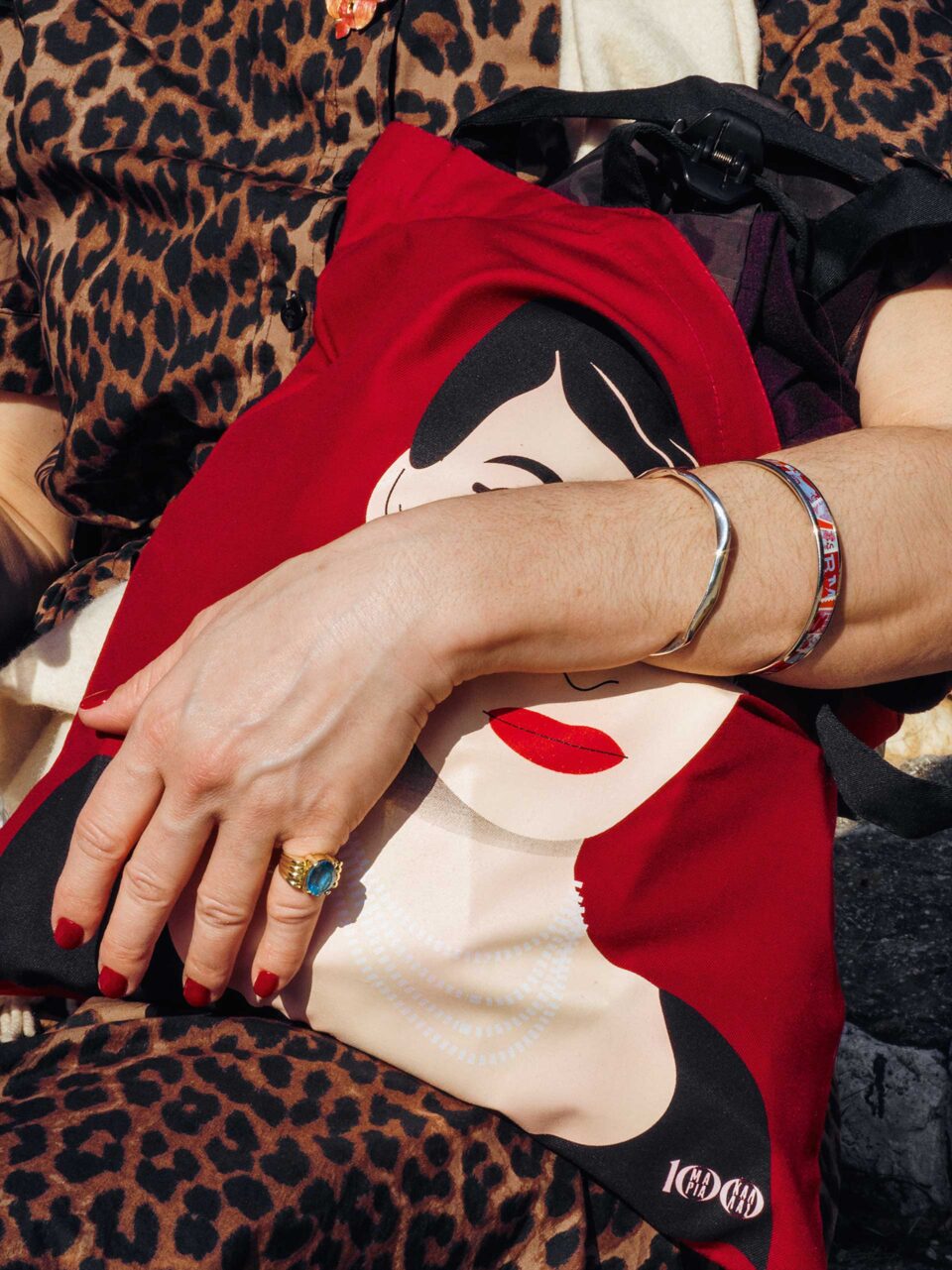 Ενα μικρό χωριό στο Κολωνάκι-2