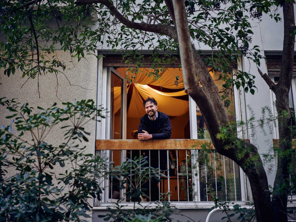 Ενα μικρό χωριό στο Κολωνάκι-3