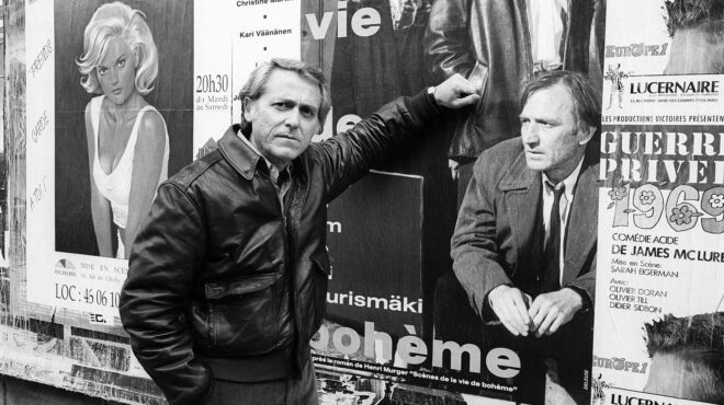 μια-σουρεάλ-σάτιρα-564122278