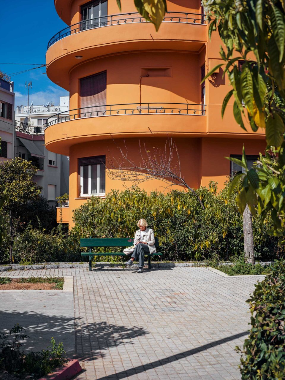 Ενα μικρό χωριό στο Κολωνάκι-4