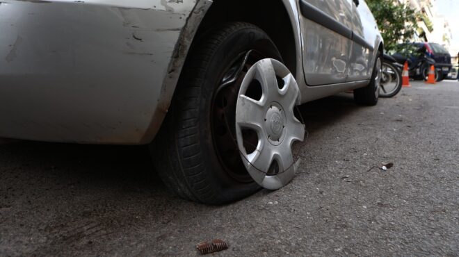 αμπελόκηποι-η-στιγμή-που-η-40χρονη-οδηγ-564139195