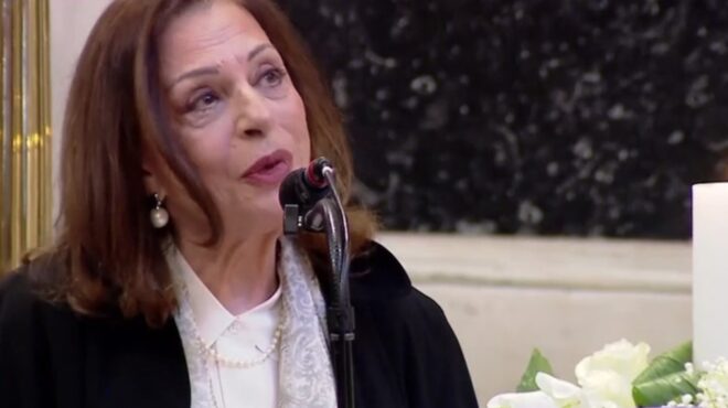 ο-σπαρακτικός-επικήδειος-της-αλεξίου-564152665