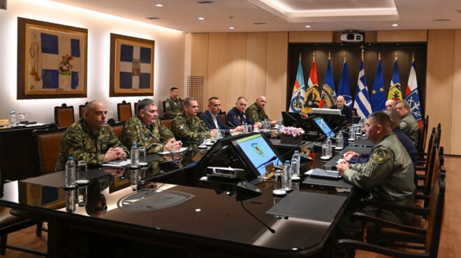 δένδιας-καθημερινές-πλέον-οι-συσκέψε-564103525