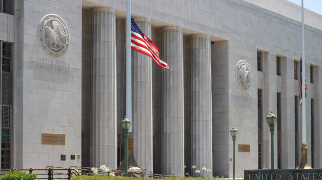 social-media-και-εθισμός-η-ώρα-της-απόφασης-στη-δ-564122317