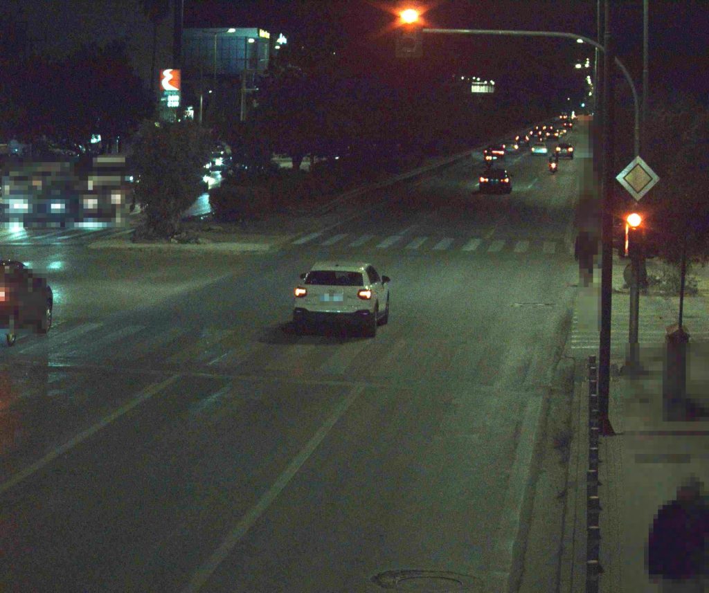 Κάμερες ΑΙ: Στάλθηκαν τα πρώτα 130 «ραβασάκια» για παραβάσεις-1