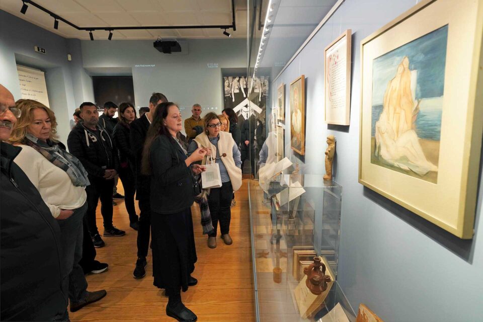 Ο Ελύτης μένει ακόμα εδώ-1