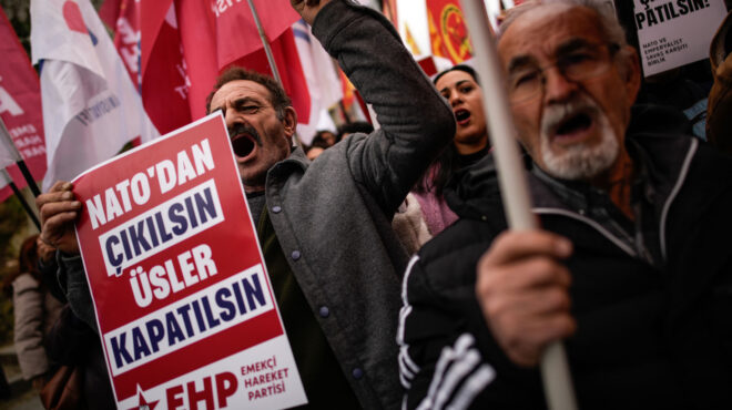 το-νατο-ενισχύει-την-τουρκική-θωράκι-564131251