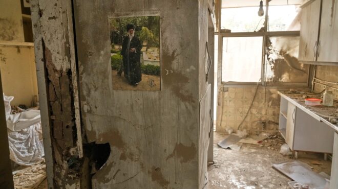 οι-μπίζνες-των-φρουρών-στην-ελλάδα-564137422