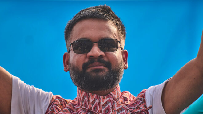 νεπάλ-o-ράπερ-μπαλέντρα-σαχ-αναλαμβάνε-564144781