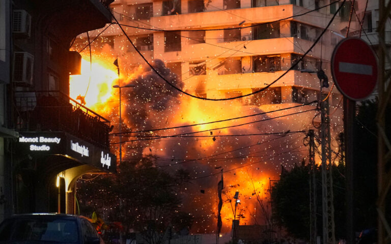 live-ηπα-και-ισραήλ-εναντίον-ιράν-19η-ημέρα-564131287