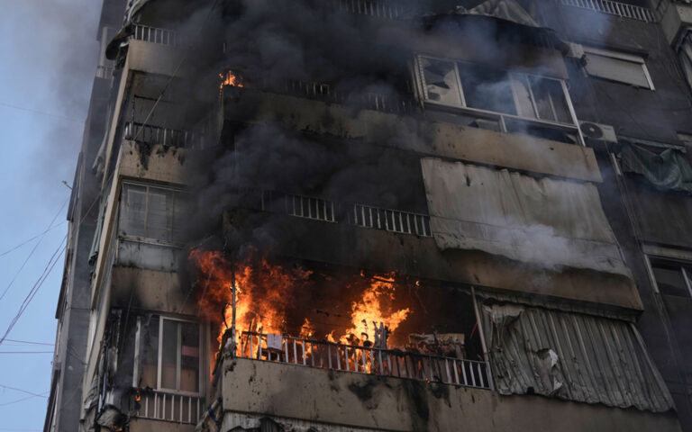 live-ηπα-και-ισραήλ-εναντίον-ιράν-20ή-ημέρα-564133258