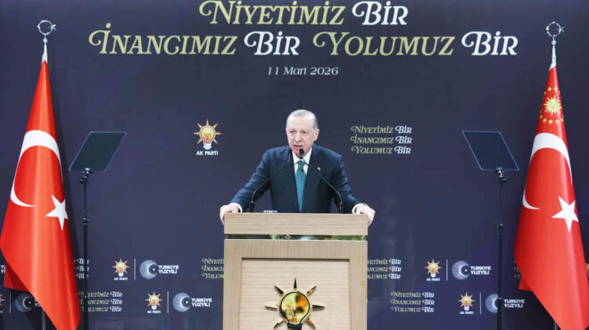 ο-ερντογάν-διεκδικεί-ρόλο-ηγέτη-όλων-τ-564121159