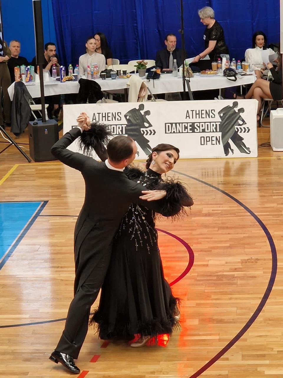 «Xoρεύω βαλς με τον ίδιο τρόπο που χειρουργώ»-2