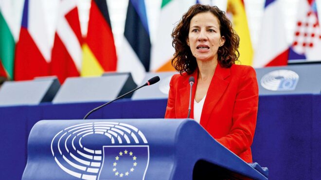 ροξάνα-μινζάτου-οι-συλλογικές-συμβάσ-564126853