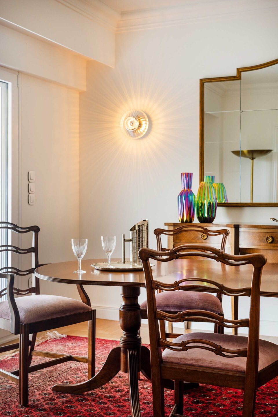 Ενα κομψό διαμέρισμα του ΄50 στο Κολωνακι-4