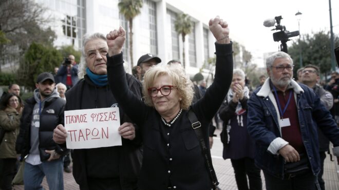 χρυσή-αυγή-το-μακρύ-χρονικό-της-βίας-έω-564108325