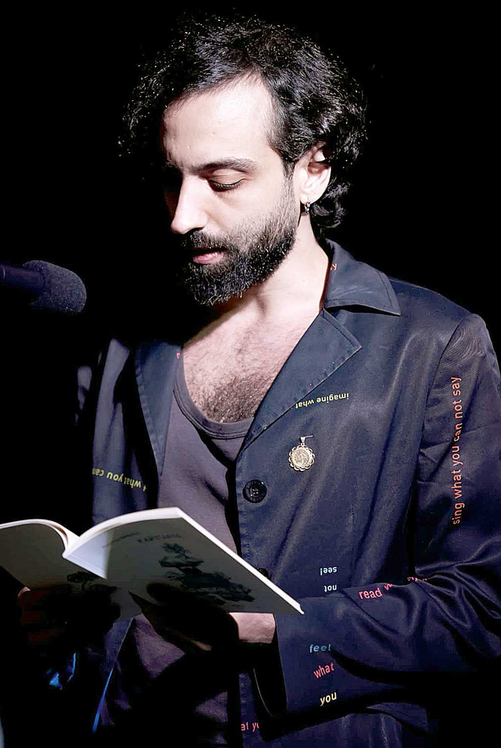 Εξόριστες από τον «κανόνα»-6