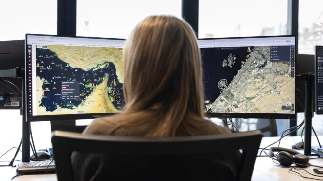 στο-παρατηρητήριο-του-marinetraffic-βάρδια-στον-π-564113278