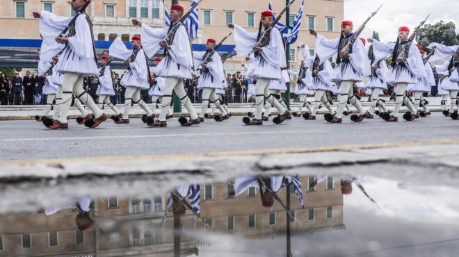ηταν-όλοι-εκεί-η-παρέλαση-της-25ης-μαρτί-564142999