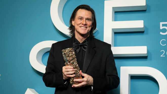 τζιμ-κάρεϊ-ο-σωσίας-και-η-απάντηση-564107449