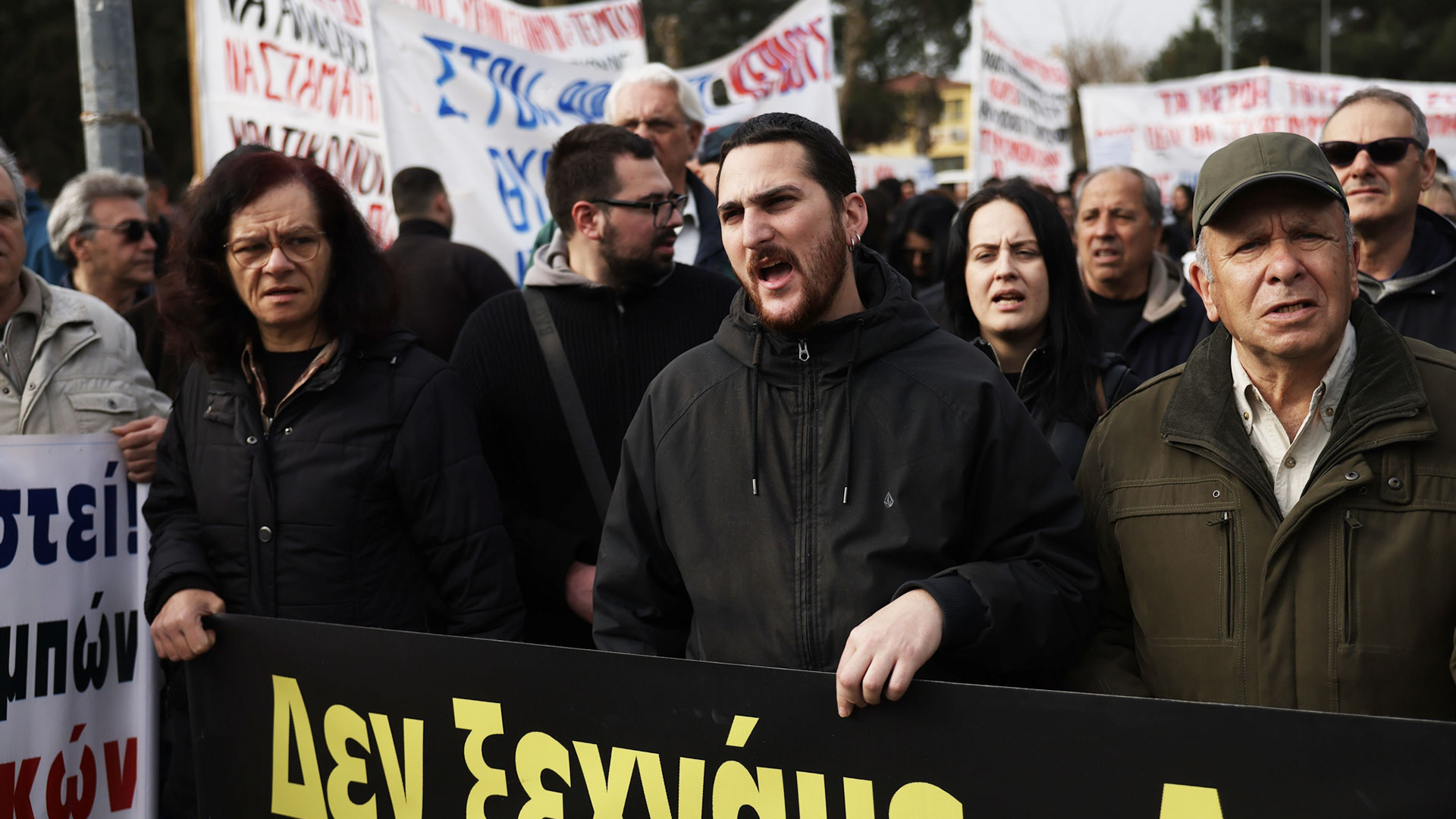 Δίκη Τεμπών: Χάος και ένταση για τις συνθήκες «ασφυξίας»-3