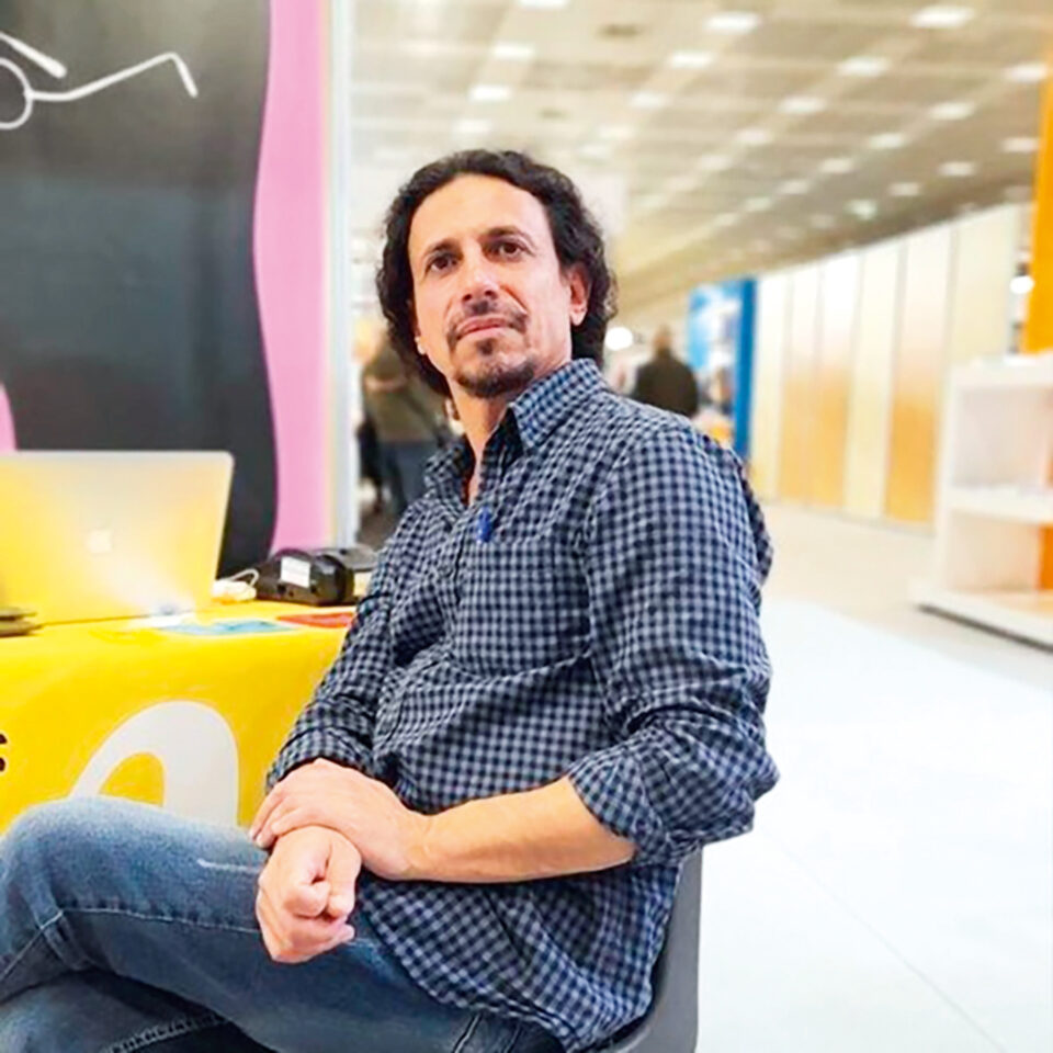 Χρειάζεται μάνατζερ η λογοτεχνία-1