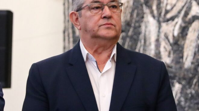 δημήτρης-κουτσούμπας-κούκοι-564110803