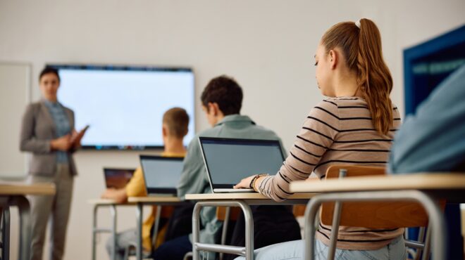 ενισχύεται-το-portfolio-των-μαθητών-564146995