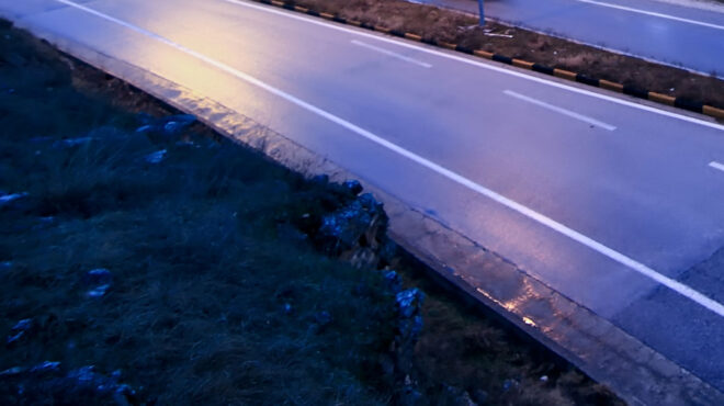 τροχαίο-με-νεκρό-αρκουδάκι-έξω-από-το-δ-564152107