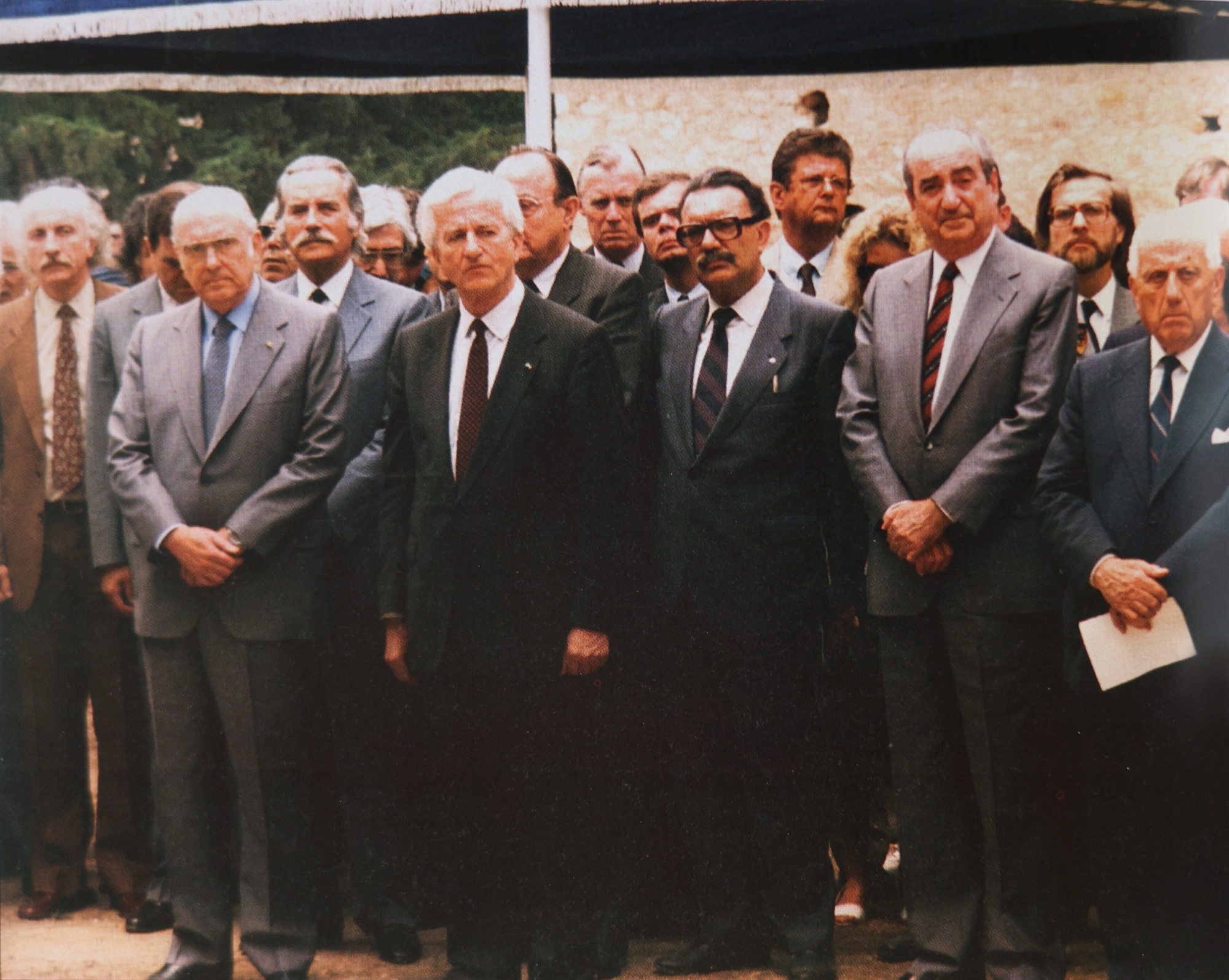 Οι εικόνες της Καισαριανής και τα «αν» της Ιστορίας-2