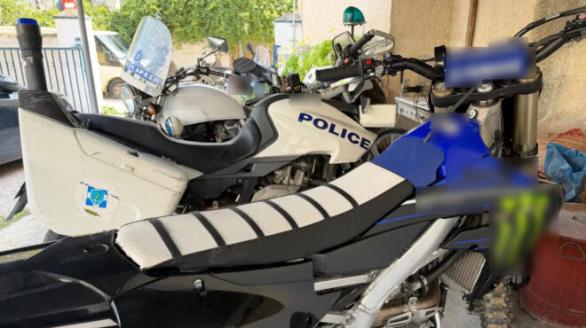 αίγινα-συνελήφθη-μοτοσικλετιστής-πο-564114358