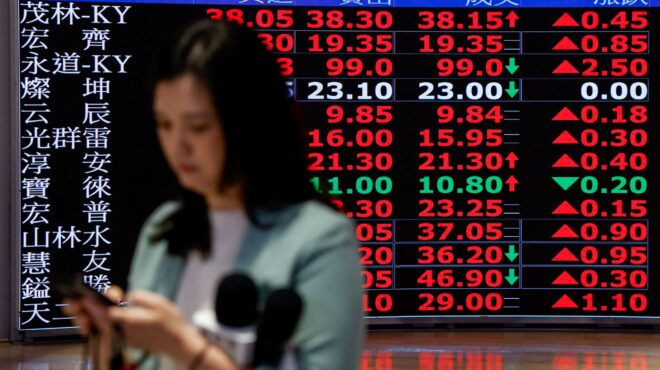 οι-επενδυτές-επιστρέφουν-στο-δολάριο-564110932