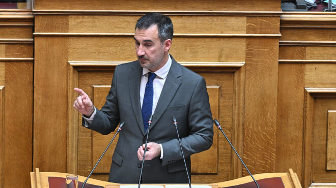 πίσω-απ-την-παραίτηση-564147727