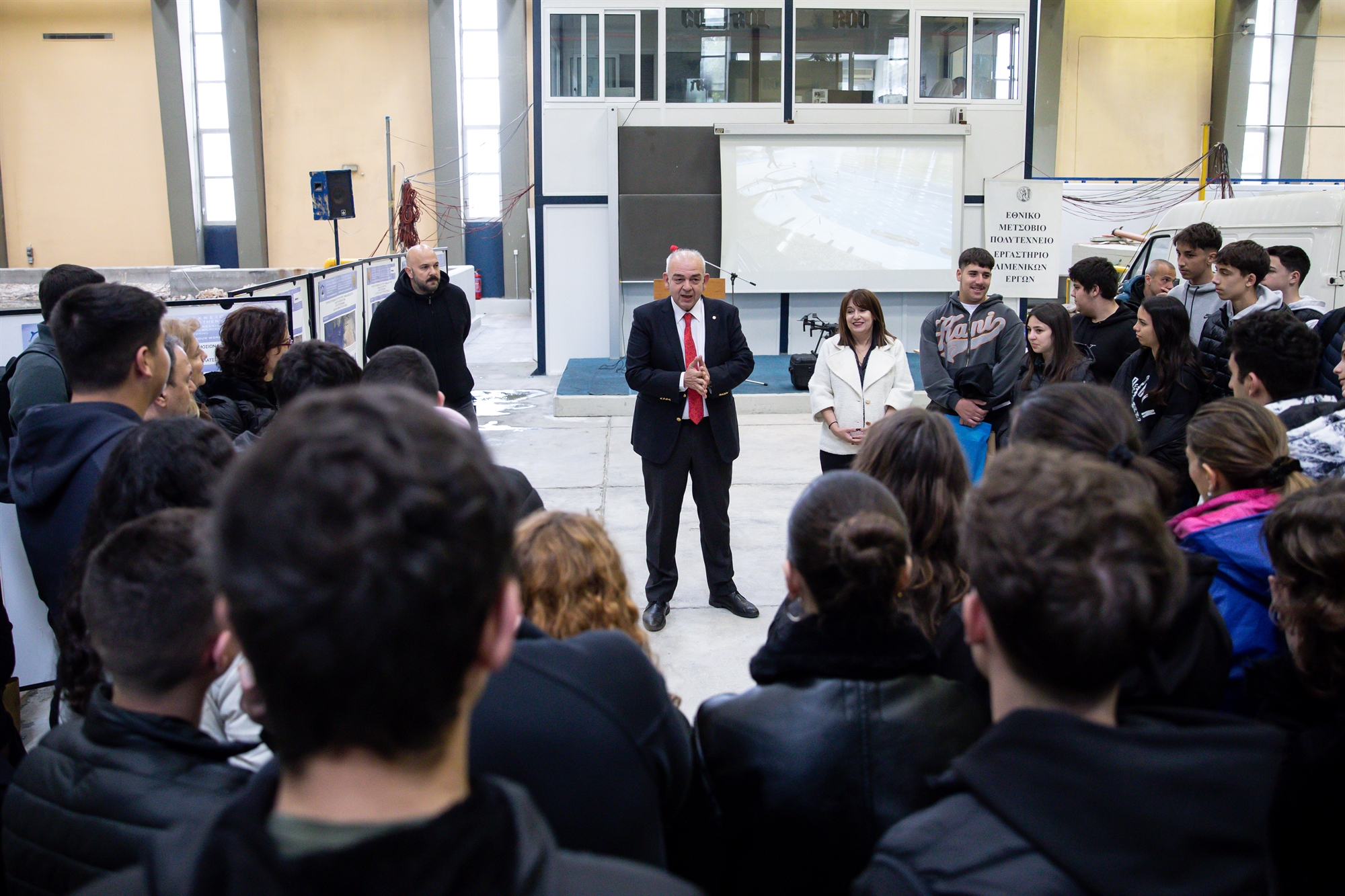 Κρας τεστ λιμανιών μέσα σε δεξαμενές-2