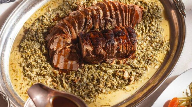 μοσχαράκι-έκπληξη-τυλιγμένο-σε-πανσέ-564148633