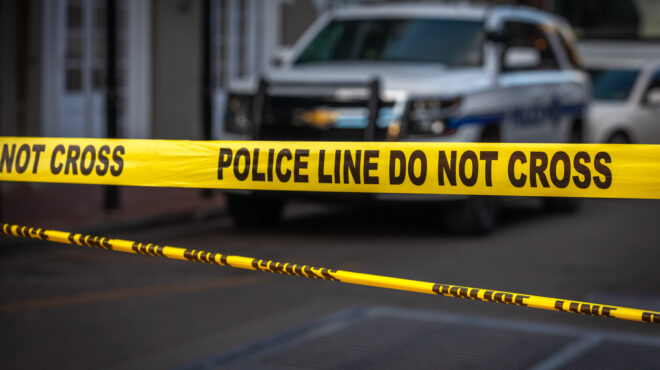 ηπα-δύο-τραυματίες-από-επίθεση-ενόπλο-564122272