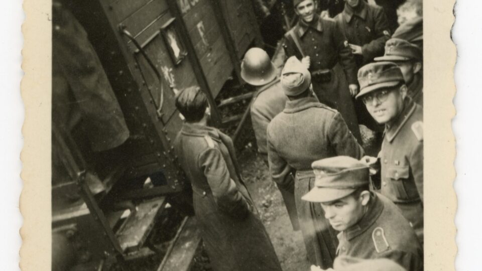 Φωτογραφίες Καισαριανής: Το ΥΠΠΟ παρουσίασε όλα τα ιστορικά ντοκουμέντα-3