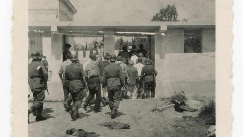 Φωτογραφίες Καισαριανής: Το ΥΠΠΟ παρουσίασε όλα τα ιστορικά ντοκουμέντα-12