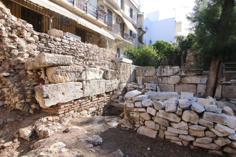 ΥΠΠΟ: Αποκατάσταση και ανάδειξη του Μεντρεσέ των Αθηνών-3