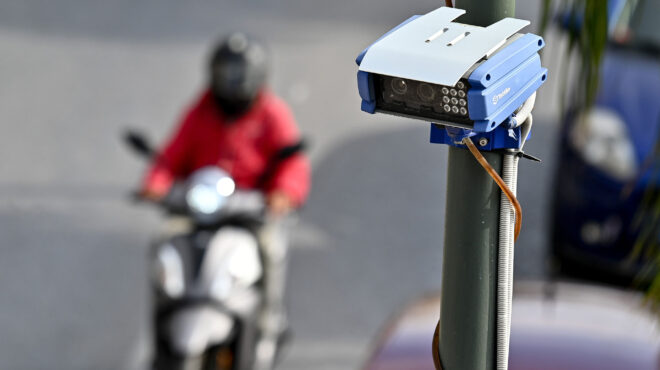 αι-κάμερες-τι-ισχύει-για-τα-sms-και-τις-μηχ-564152248