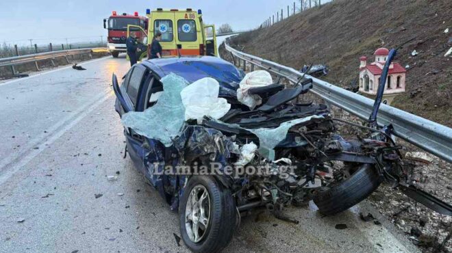 φθιώτιδα-νεκρός-21χρονος-οδηγός-ι-χ-σε-μ-564133360