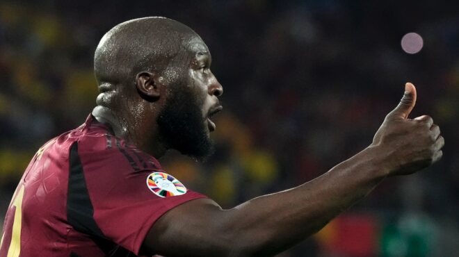 εξω-φρενών-στη-νάπολι-με-τον-λουκάκο-564144994