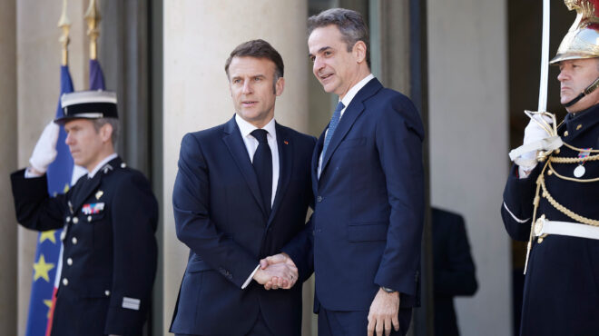 κ-μητσοτάκης-οι-μικροί-αρθρωτοί-αντιδ-564127090