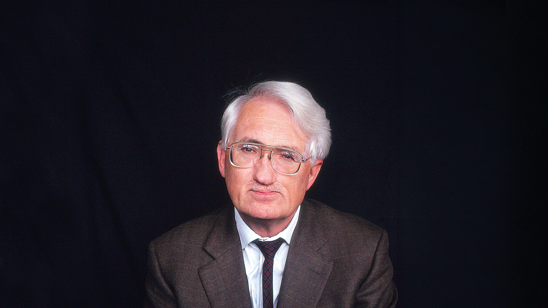 η-ανήσυχη-συνείδηση-της-ευρώπης-564138634