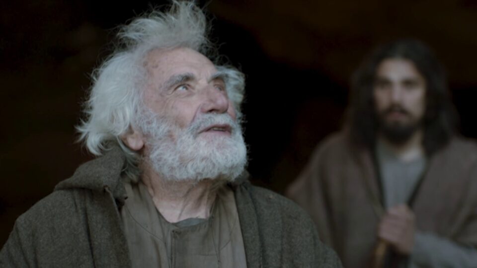 Η καθηλωτική εμφάνιση του Χρήστου Καλαβρούζου στους «Αθώους»-1